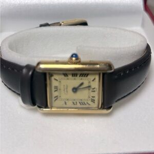 Must de Cartier tank watch